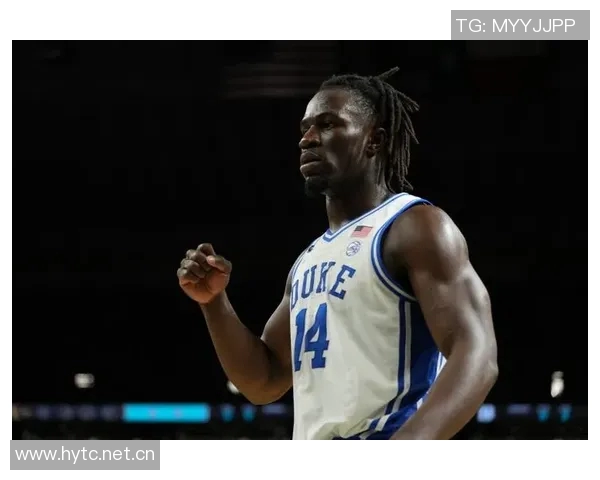 赛恩詹姆斯称赞克尼佩尔的球技与优势发挥能力展现团队合作精神