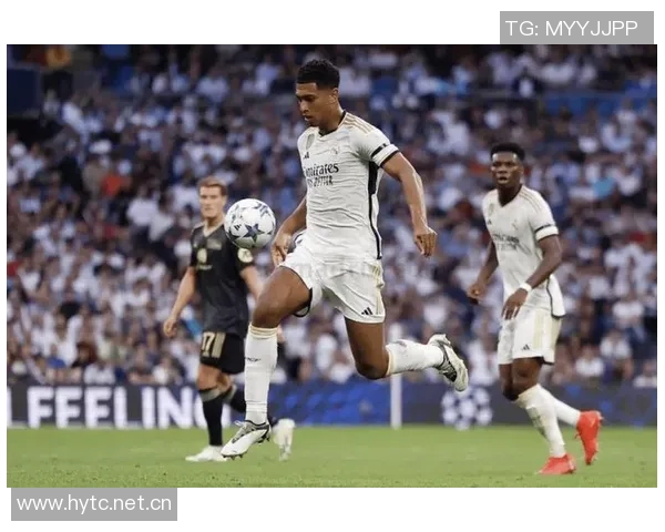 曼城遭遇失利仍显幸运曼联逐渐恢复球队秩序与状态